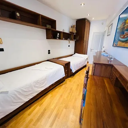 Il Mare Dietro L Angolo Apartamento